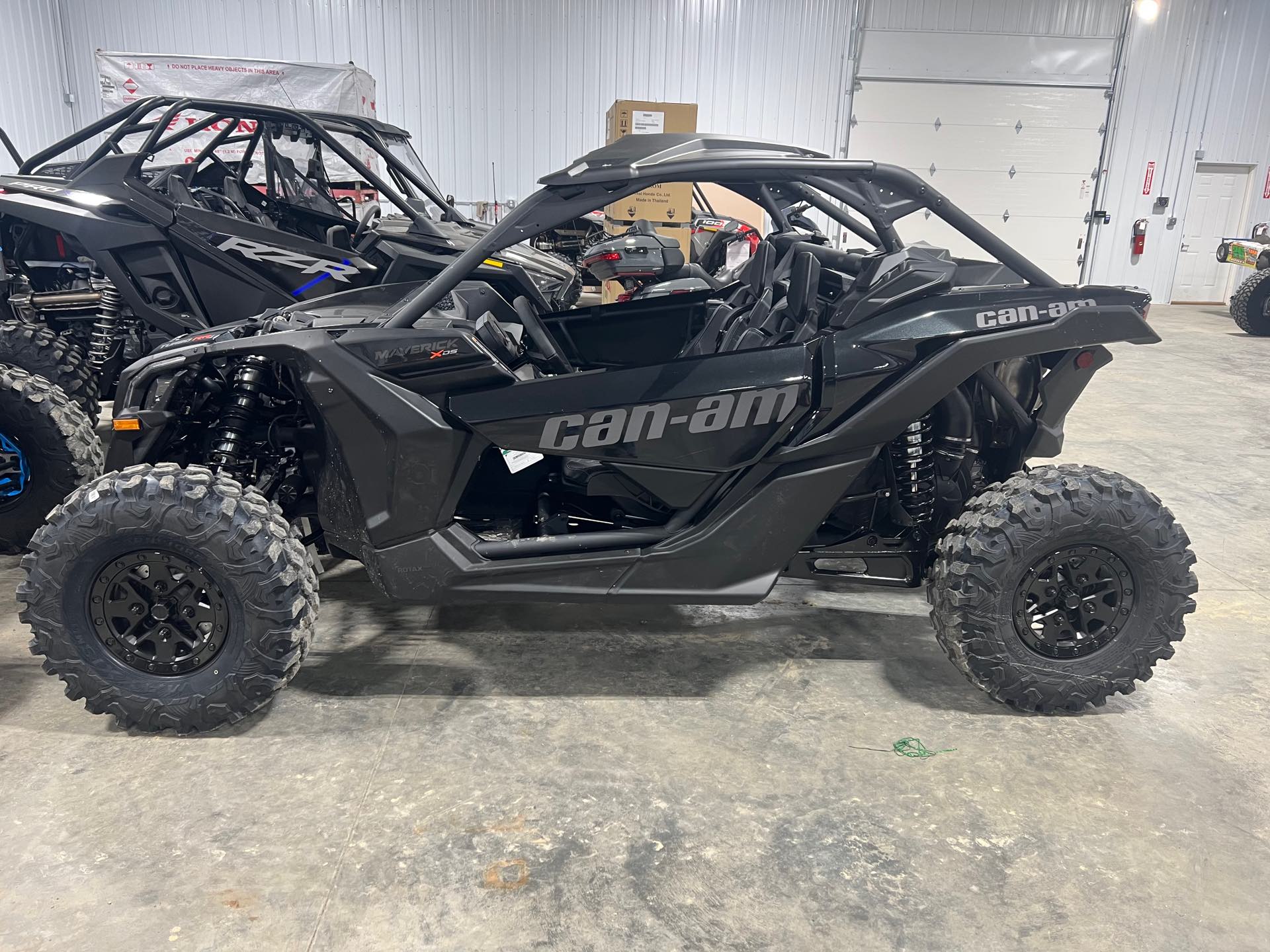 2023 Can-Am Maverick X3 X ds TURBO RR 64 at Iron Hill Powersports