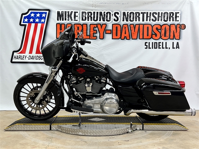 2021 Harley-Davidson FLHT at Mike Bruno's Northshore Harley-Davidson
