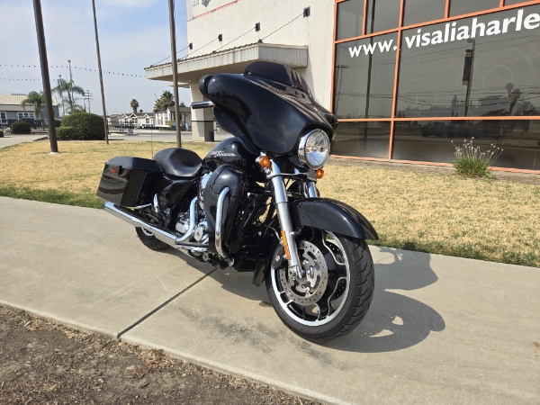 2012 Harley-Davidson Street Glide Base at Visalia Harley-Davidson