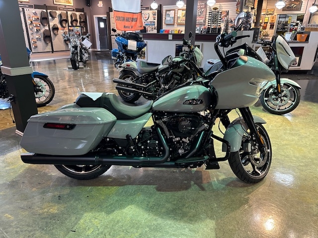 2024 Harley-Davidson Road Glide Base at Carlton Harley-Davidson®