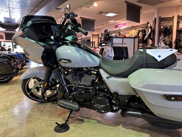 2024 Harley-Davidson Road Glide Base at Carlton Harley-Davidson®