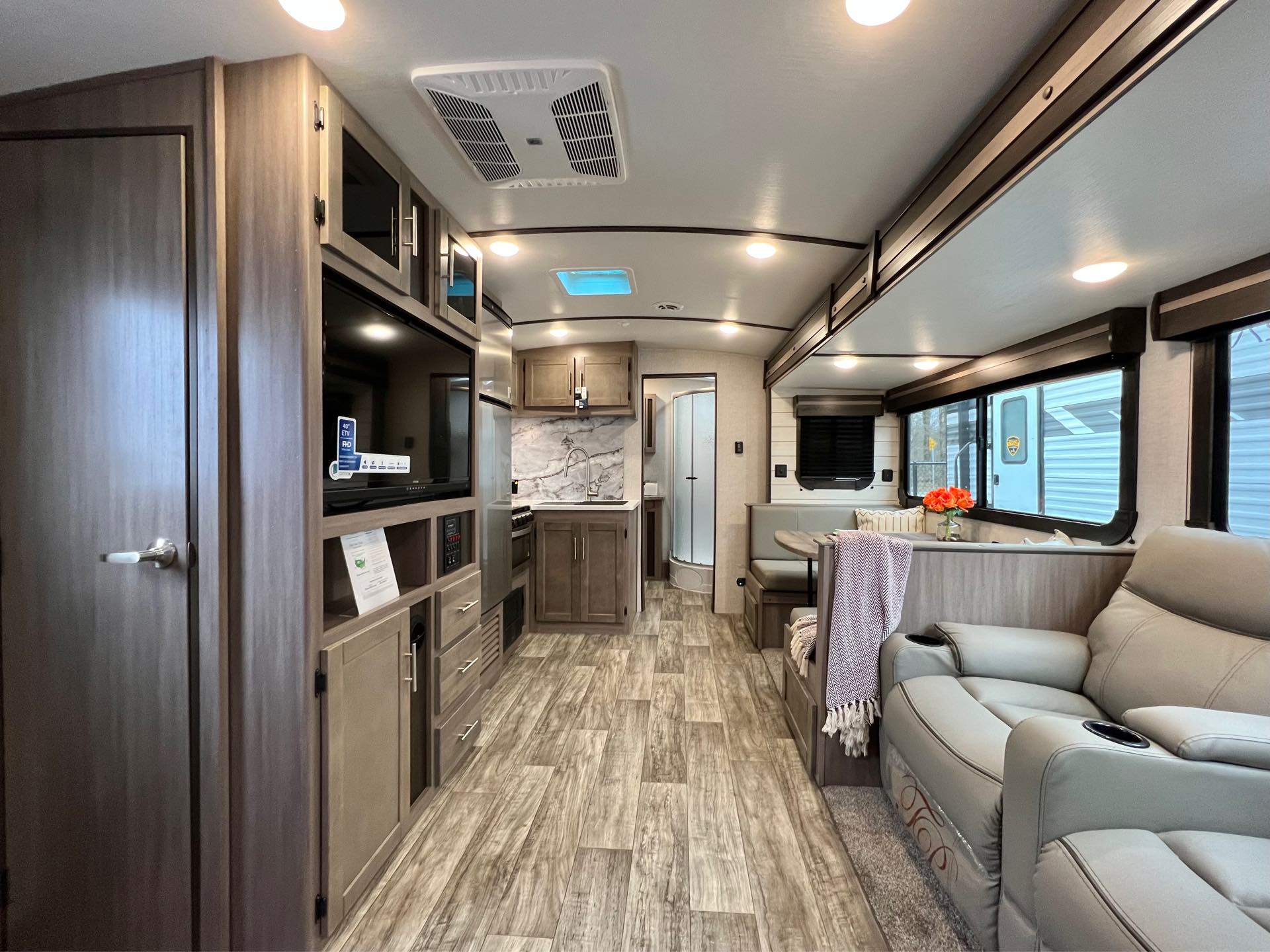 2022 CrossRoads Sunset Trail Super Lite SS253RB at Lee's Country RV