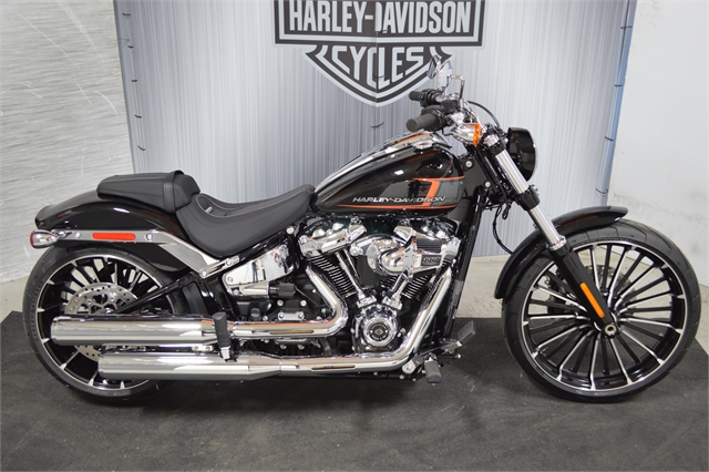 2024 Harley-Davidson Softail Breakout at Suburban Motors Harley-Davidson