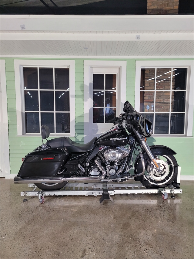 2013 Harley-Davidson Street Glide Base at Hot Rod Harley-Davidson