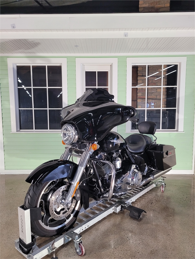 2013 Harley-Davidson Street Glide Base at Hot Rod Harley-Davidson