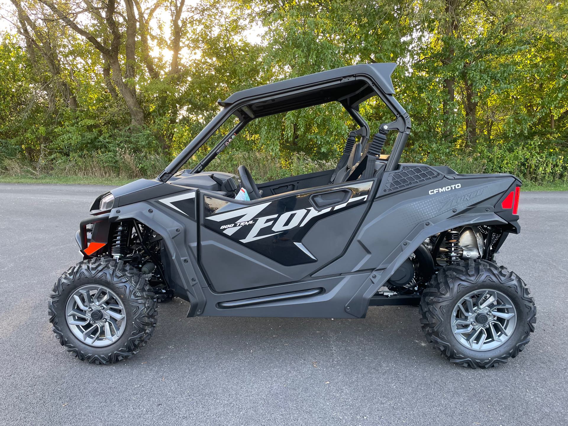 2025 CFMOTO ZFORCE 800 TRL - NEBULA BLACK at Randy's Cycle