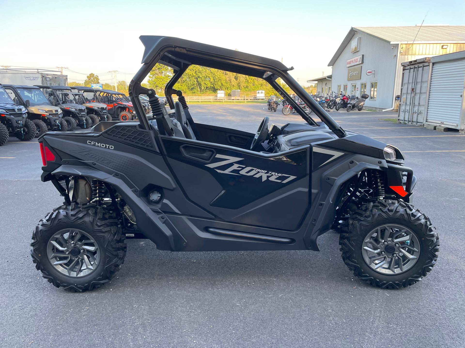 2025 CFMOTO ZFORCE 800 TRL - NEBULA BLACK at Randy's Cycle