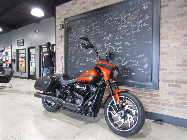 2019 Harley-Davidson Softail Sport Glide at Cox's Double Eagle Harley-Davidson
