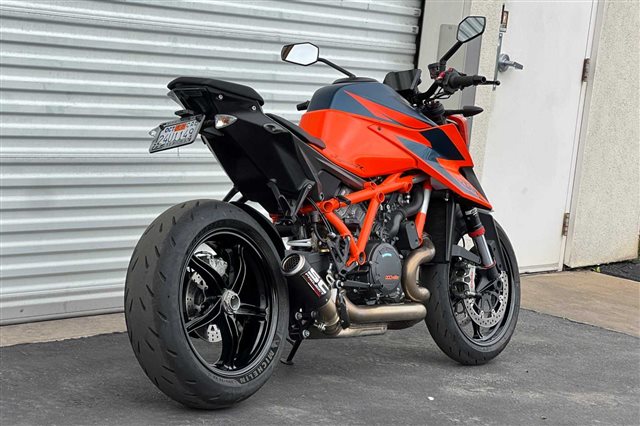 2020 KTM Super Duke 1290 R at Clawson Motorsports