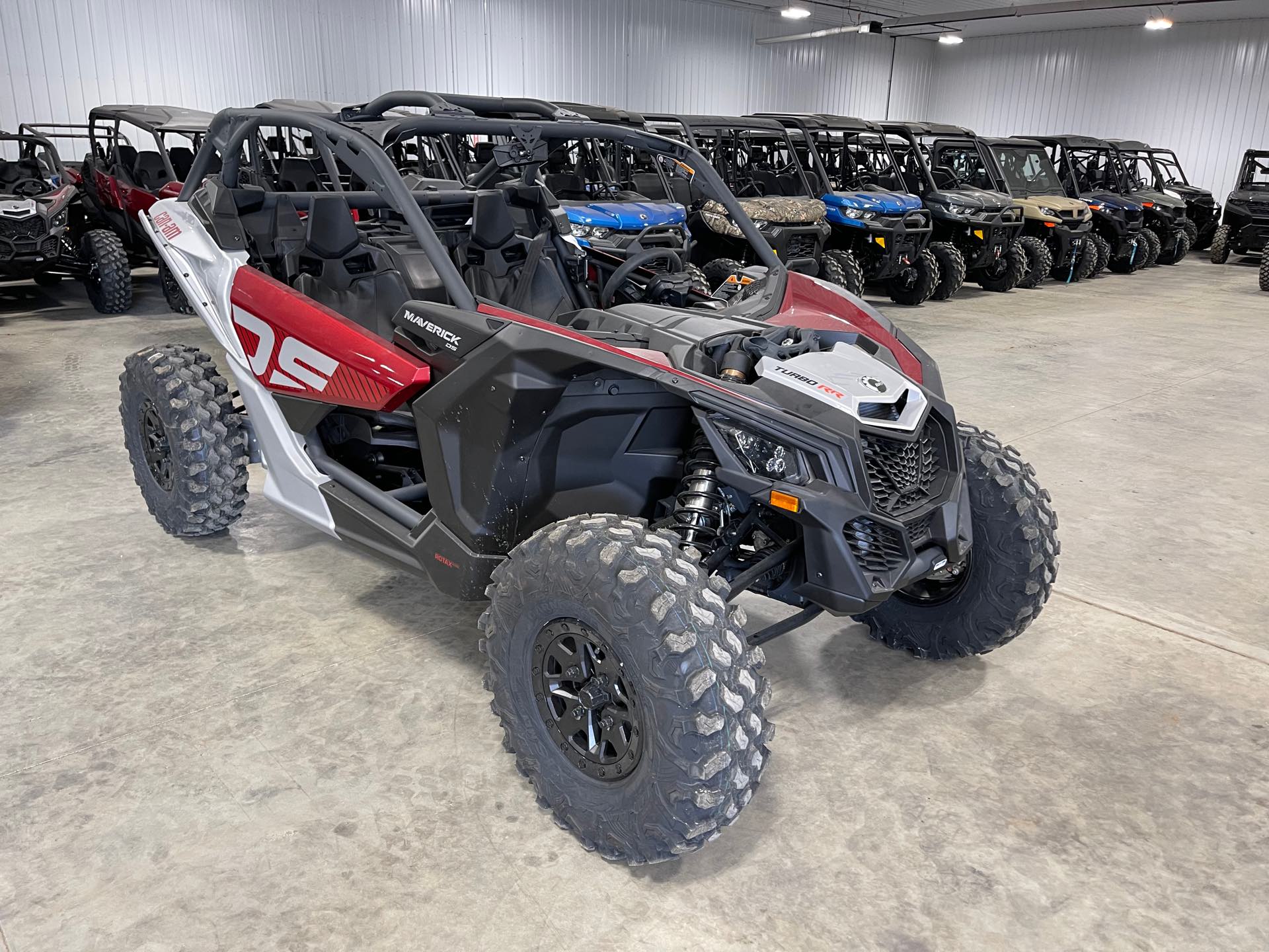 2024 Can-Am Maverick X3 DS TURBO RR at Iron Hill Powersports