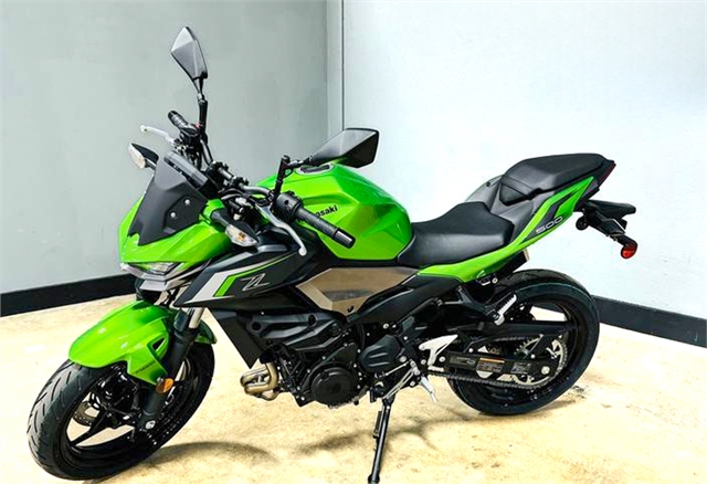 2024 Kawasaki Z500 ABS at Friendly Powersports Slidell