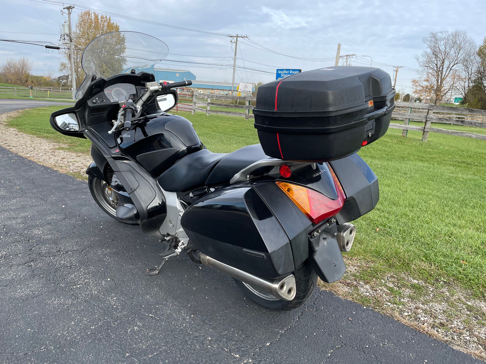 2006 Honda ST1300 Base at Randy's Cycle