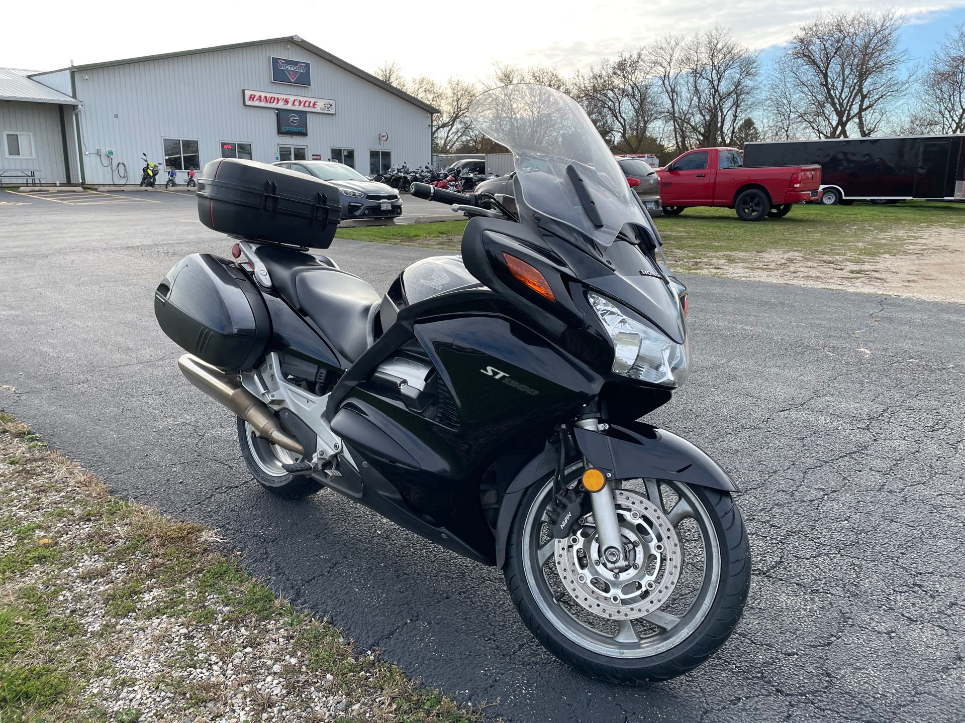 2006 Honda ST1300 Base at Randy's Cycle