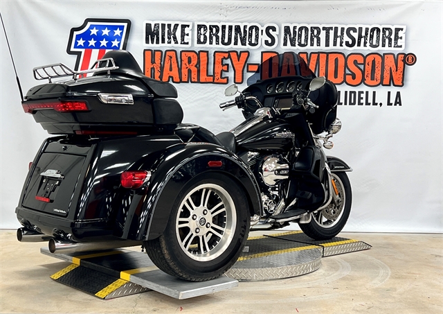 2014 Harley-Davidson Trike Tri Glide Ultra at Mike Bruno's Northshore Harley-Davidson