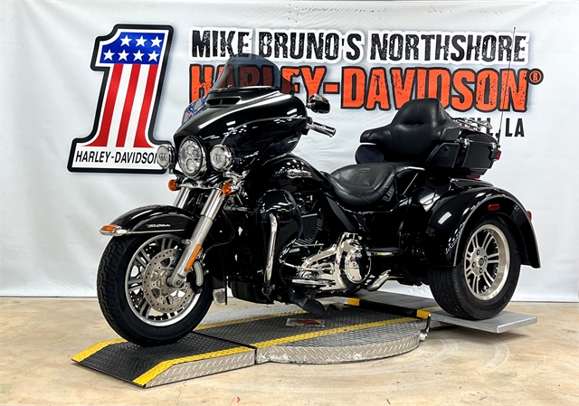 2014 Harley-Davidson Trike Tri Glide Ultra at Mike Bruno's Northshore Harley-Davidson