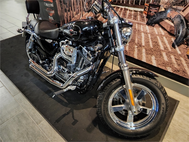 2015 Harley-Davidson Sportster 1200 Custom at Phantom Harley-Davidson