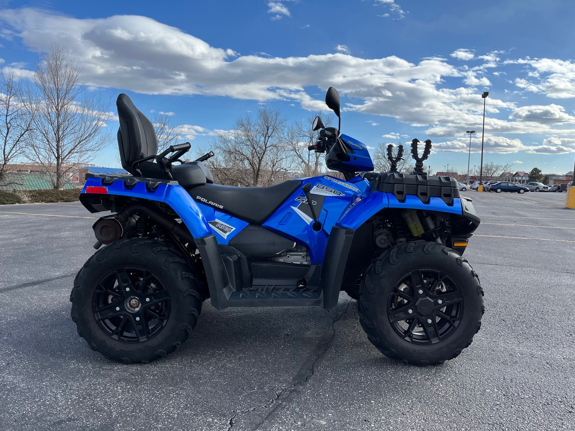 2018 Polaris Sportsman Touring 850 SP Base at Mount Rushmore Motorsports