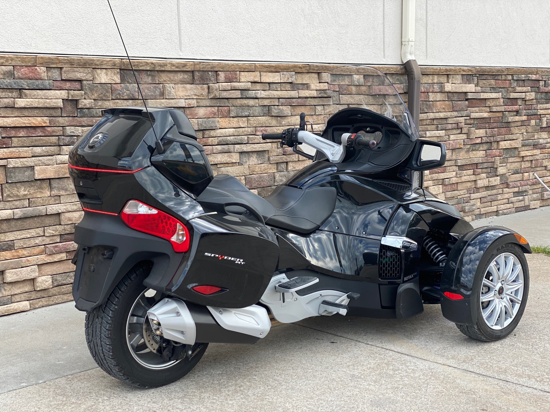 2015 Can-Am Spyder RT Base at Head Indian Motorcycle