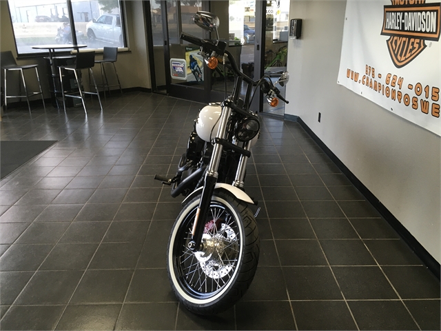 2016 Harley-Davidson Dyna Street Bob at Champion Harley-Davidson