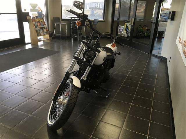 2016 Harley-Davidson Dyna Street Bob at Champion Harley-Davidson