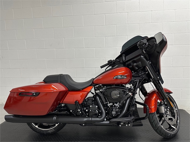 2024 Harley-Davidson Street Glide Base at Destination Harley-Davidson®, Silverdale, WA 98383