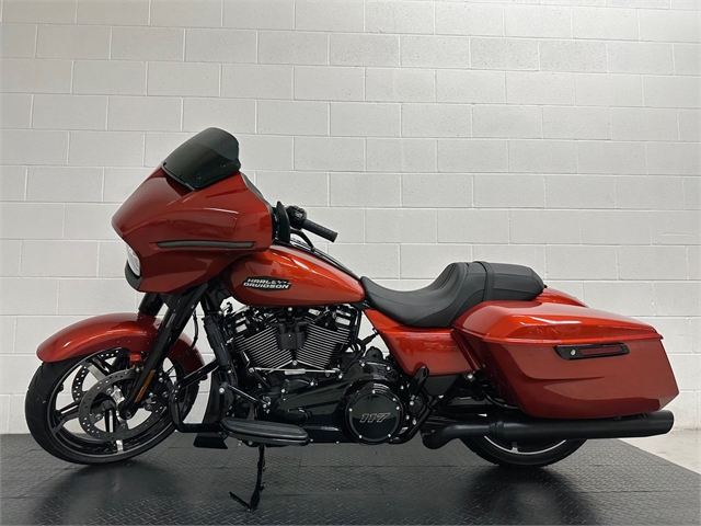 2024 Harley-Davidson Street Glide Base at Destination Harley-Davidson®, Silverdale, WA 98383