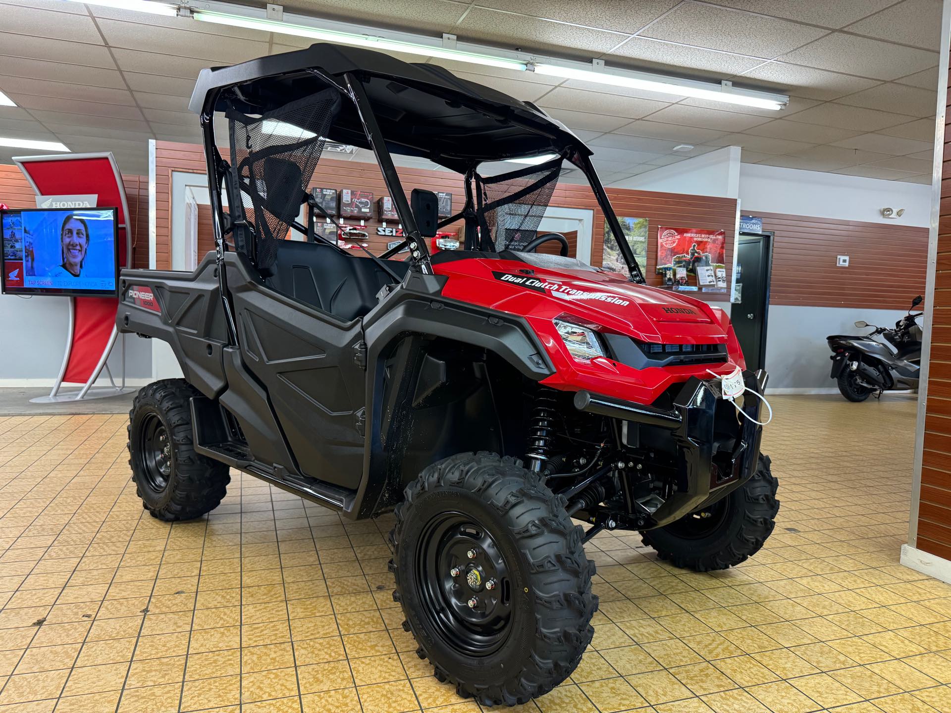 2024 Honda Pioneer 1000 EPS at Southern Illinois Motorsports