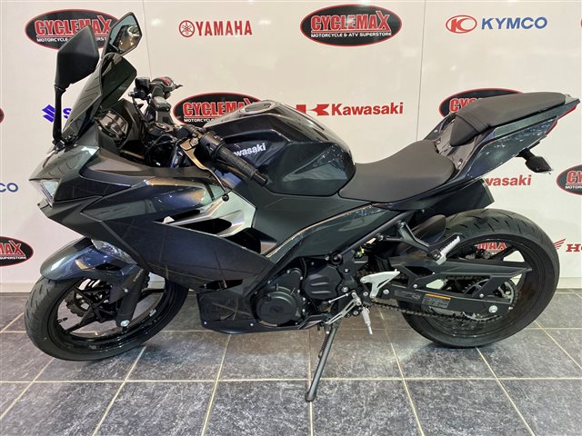 2022 Kawasaki Ninja 400 ABS at Cycle Max