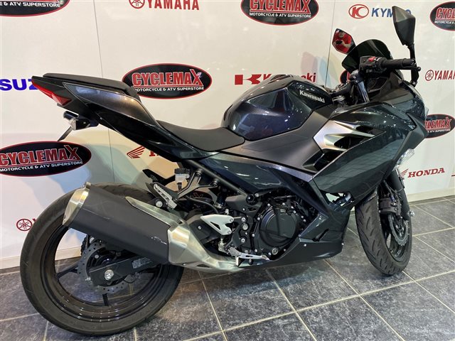 2022 Kawasaki Ninja 400 ABS at Cycle Max