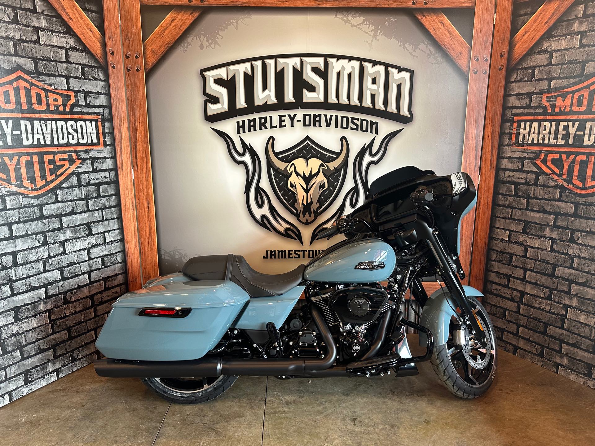 2024 Harley-Davidson Street Glide Base at Stutsman Harley-Davidson