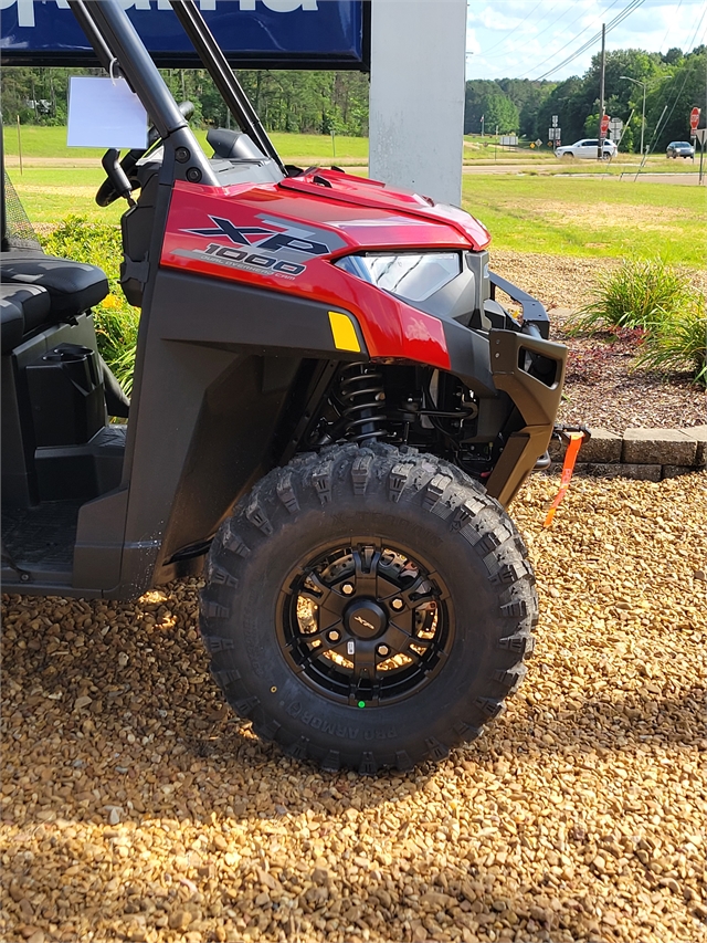 2025 Polaris Ranger Crew XP 1000 Premium at R/T Powersports