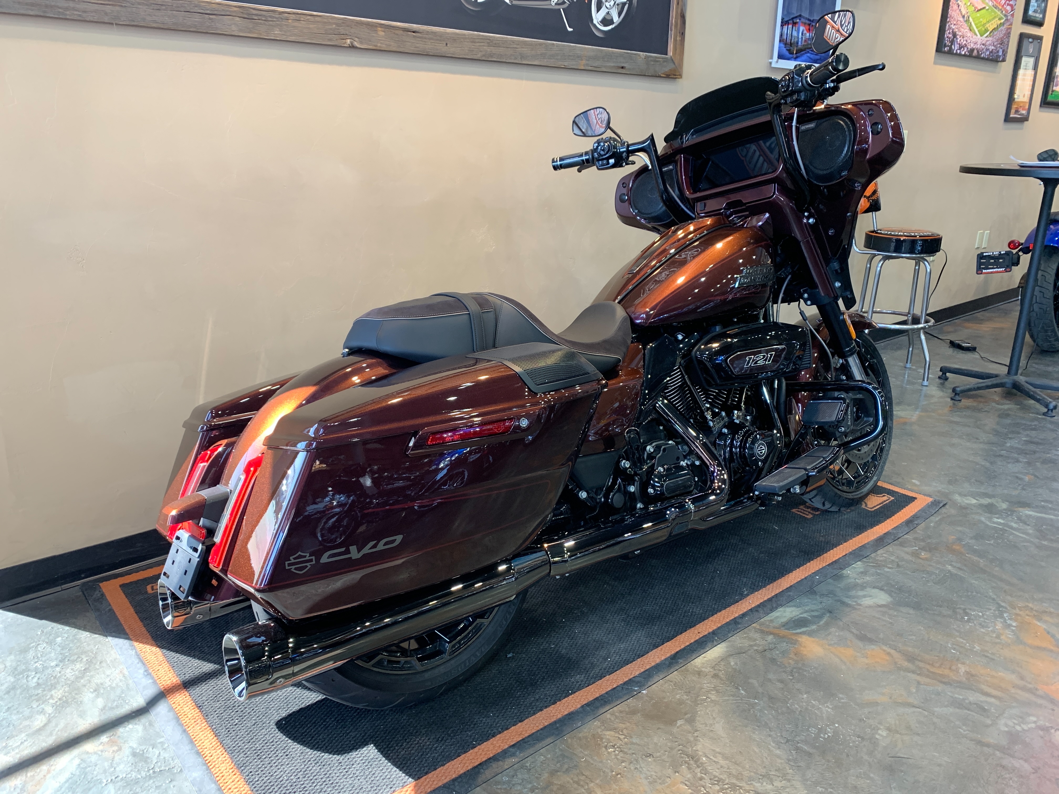 2024 Harley-Davidson Street Glide CVO Street Glide at Vandervest Harley-Davidson, Green Bay, WI 54303