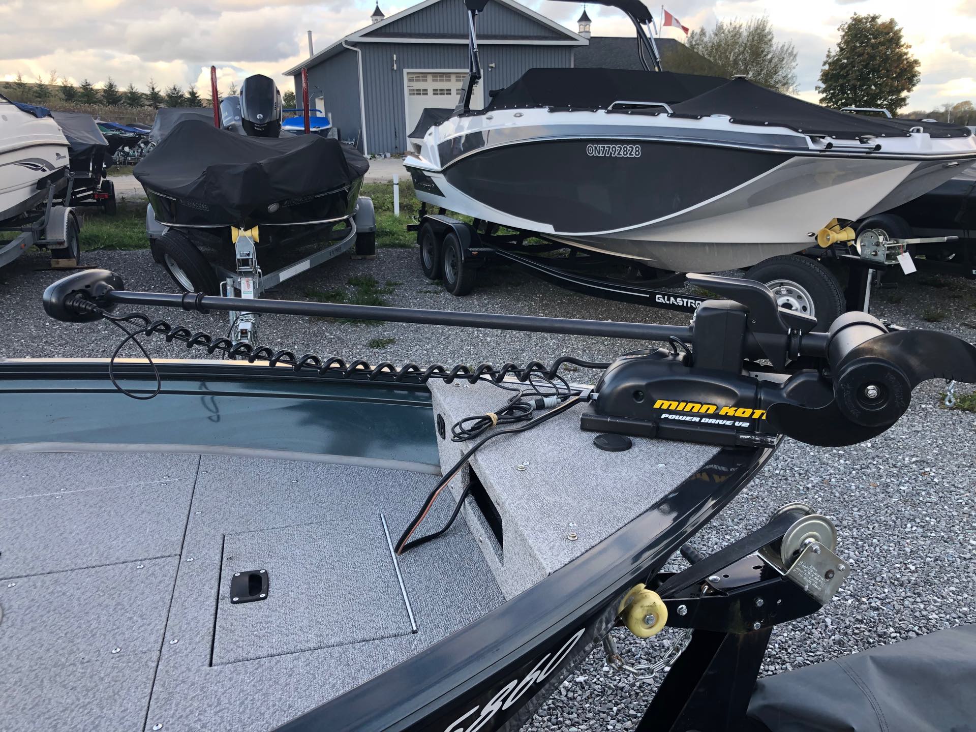 2017 CRESTLINER 1650 DISCOVERY at DT Powersports & Marine