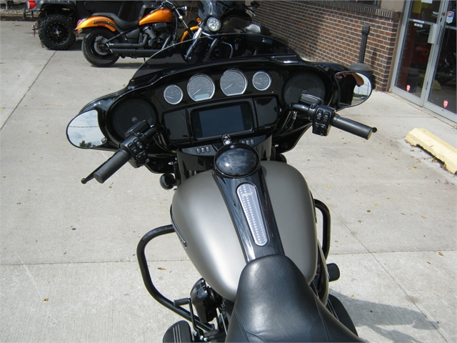 2019 Harley-Davidson Street Glide S 114 at Brenny's Motorcycle Clinic, Bettendorf, IA 52722