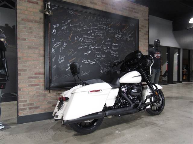 2018 Harley-Davidson Street Glide Special at Cox's Double Eagle Harley-Davidson