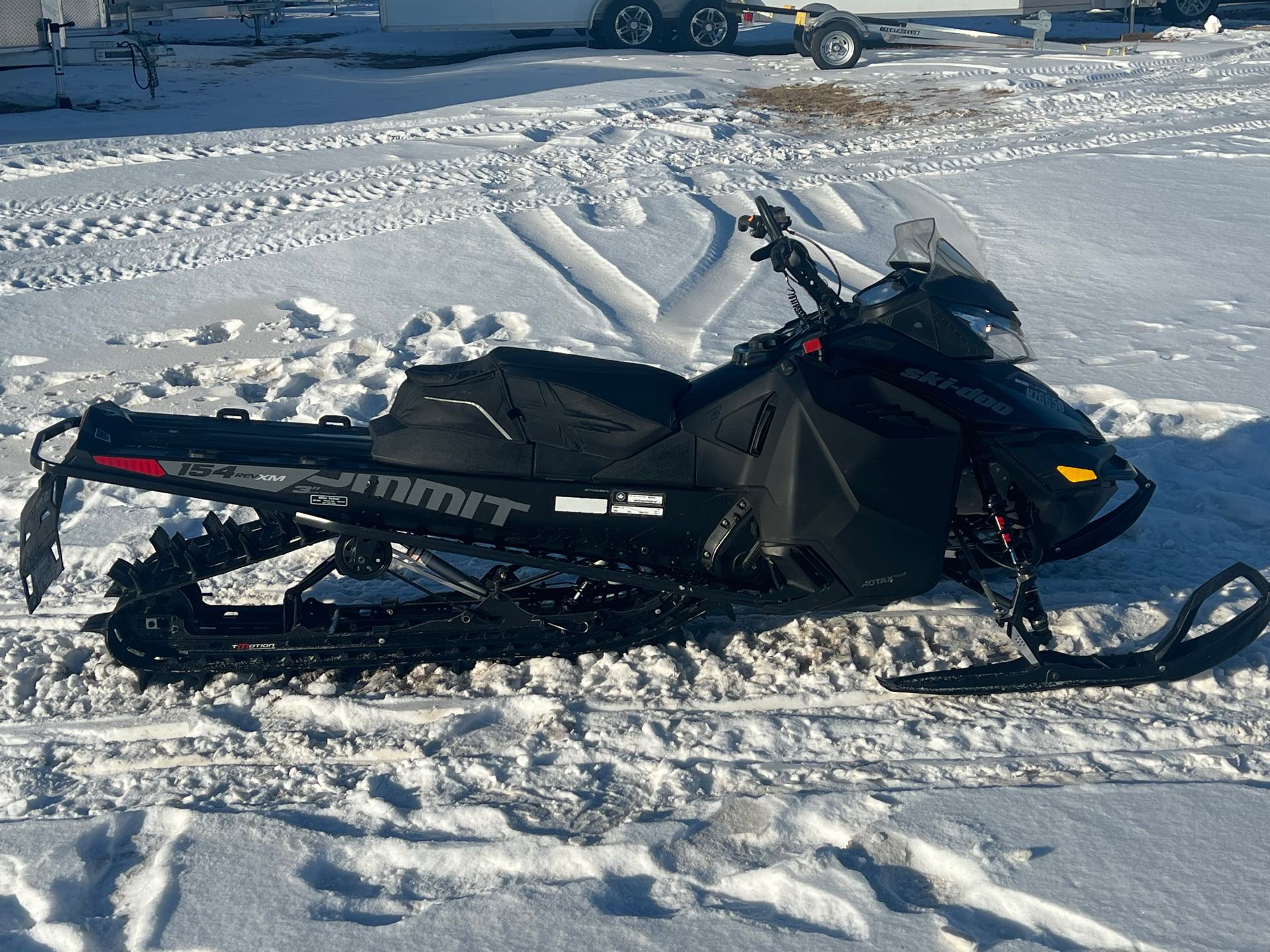 2016 Ski-Doo Summit X with T3 Package 800R E-TEC at Interlakes Sport Center