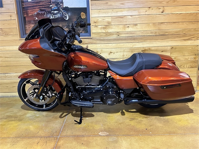 2024 Harley-Davidson Road Glide Base at Thunder Road Harley-Davidson