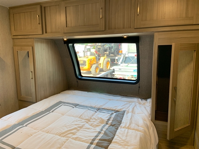 2020 Coachmen Freedom Express Ultra-Lite 248RBS | Campers RV Center