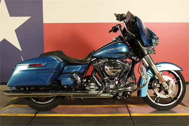 2014 Harley-Davidson Street Glide Base at Texas Harley