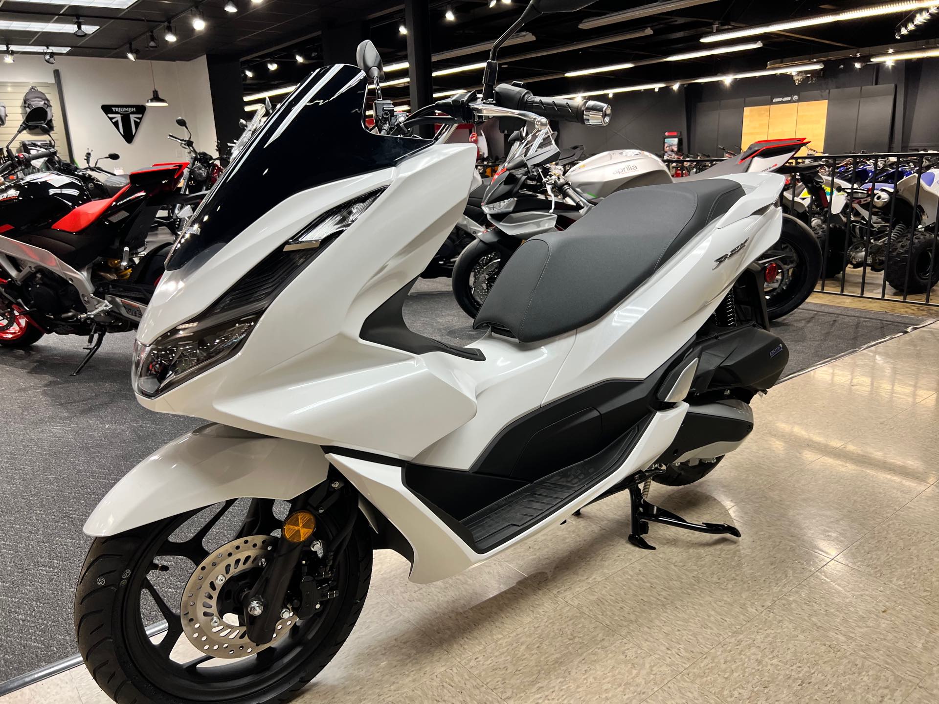 2021 Honda PCX 150 at Sloans Motorcycle ATV, Murfreesboro, TN, 37129
