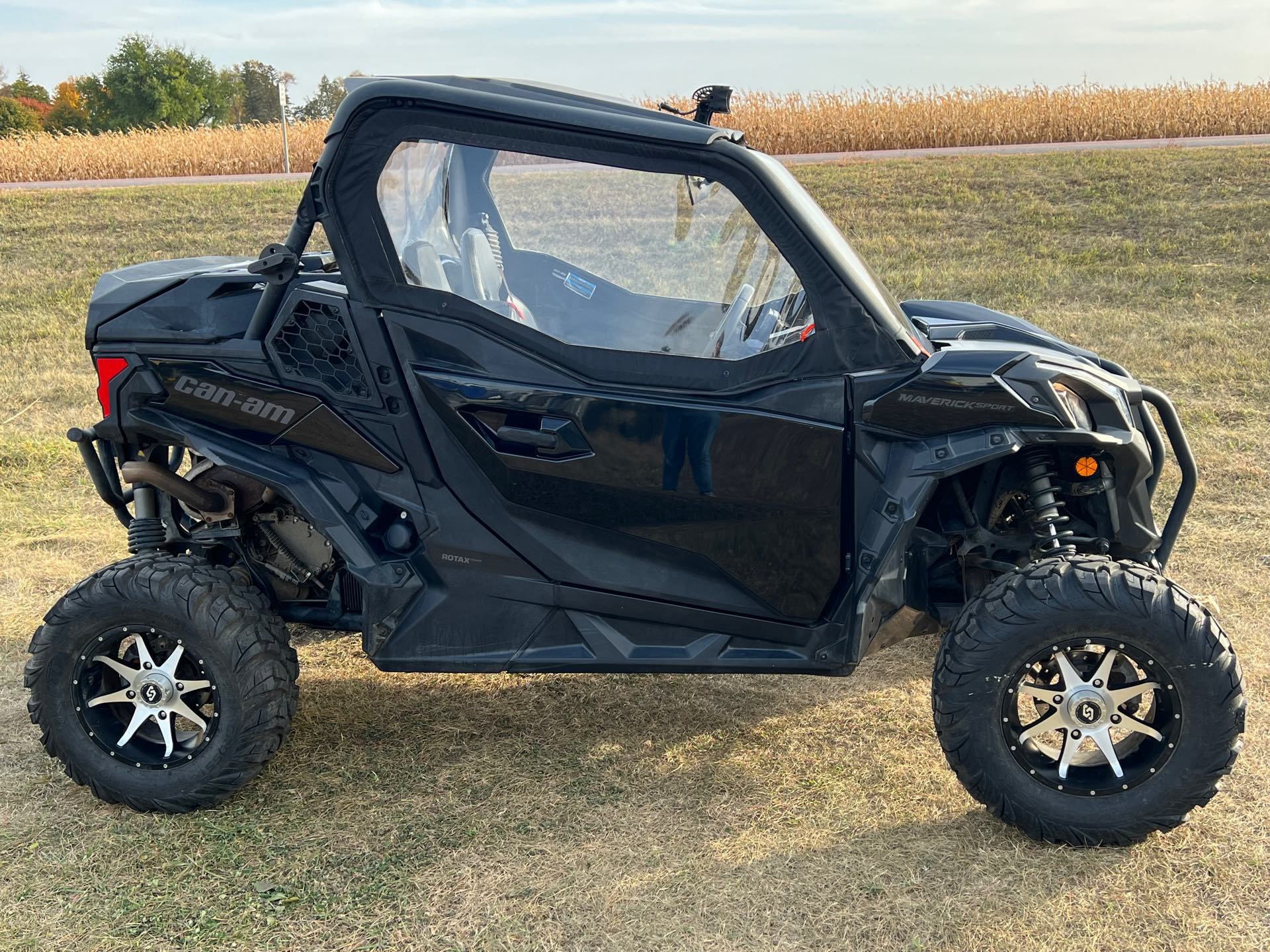 2020 Can-Am Maverick Sport DPS 1000R at Interlakes Sport Center