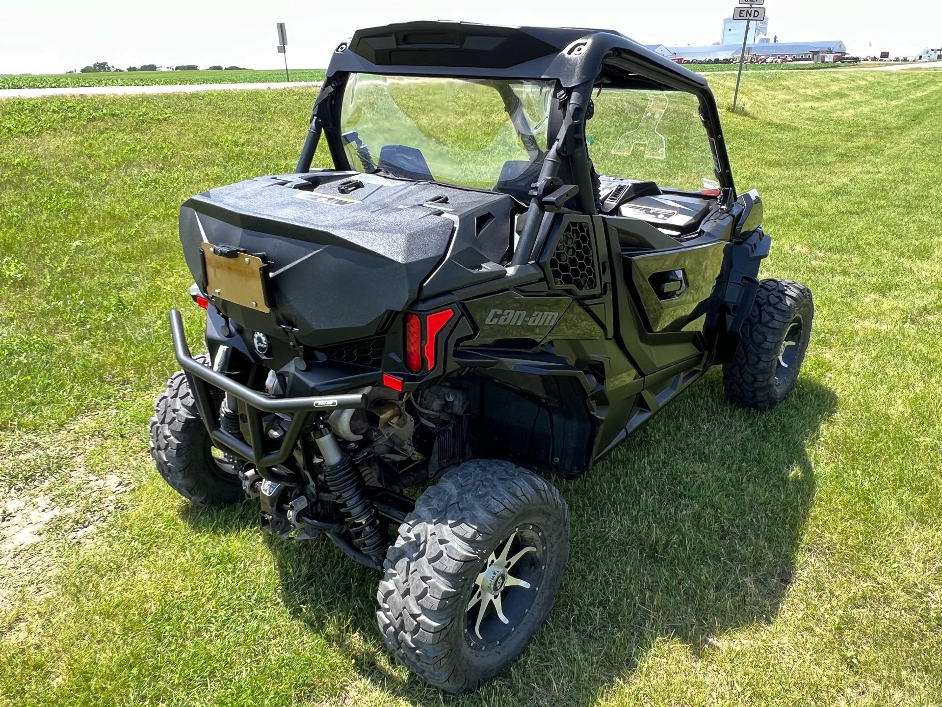 2020 Can-Am Maverick Sport DPS 1000R at Interlakes Sport Center