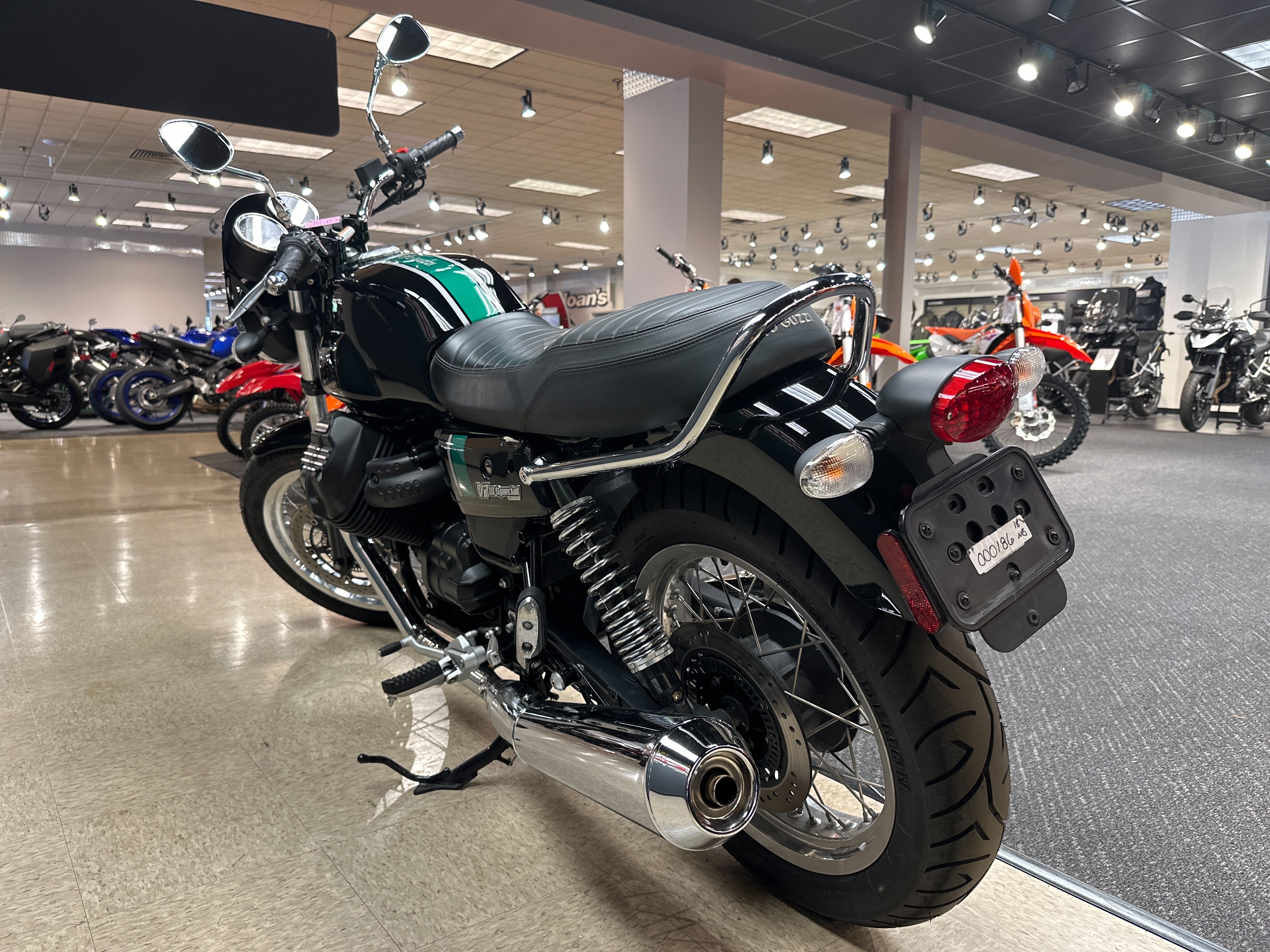 2018 Moto Guzzi V7 III Special at Sloans Motorcycle ATV, Murfreesboro, TN, 37129