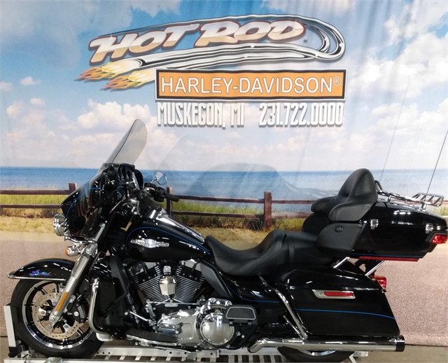 2015 Harley-Davidson FLHTK SHRINE at Hot Rod Harley-Davidson