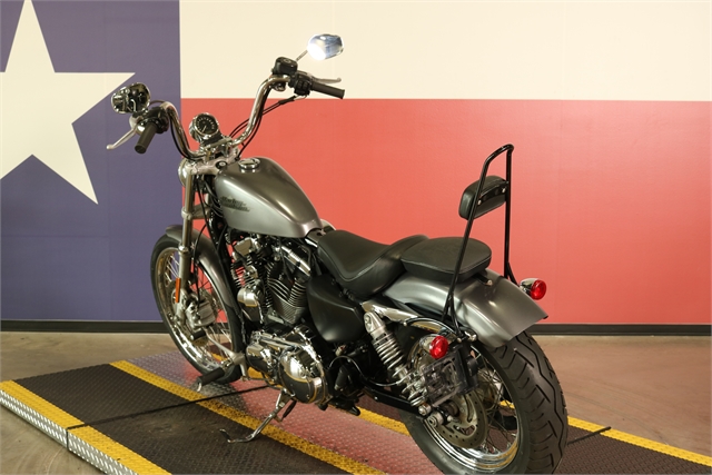 2016 Harley-Davidson Sportster Seventy-Two at Texas Harley