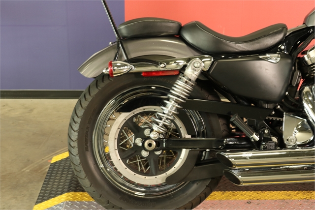 2016 Harley-Davidson Sportster Seventy-Two at Texas Harley