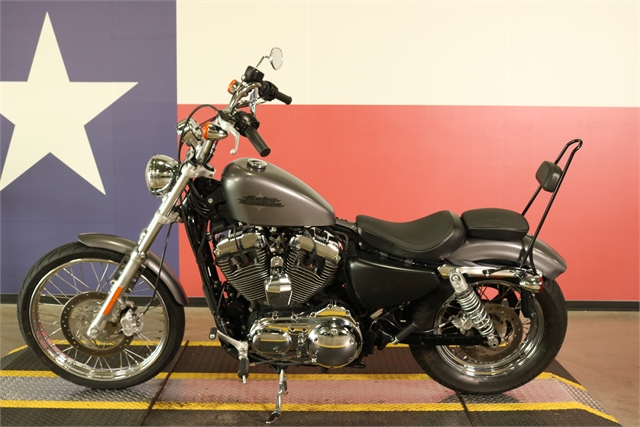 2016 Harley-Davidson Sportster Seventy-Two at Texas Harley