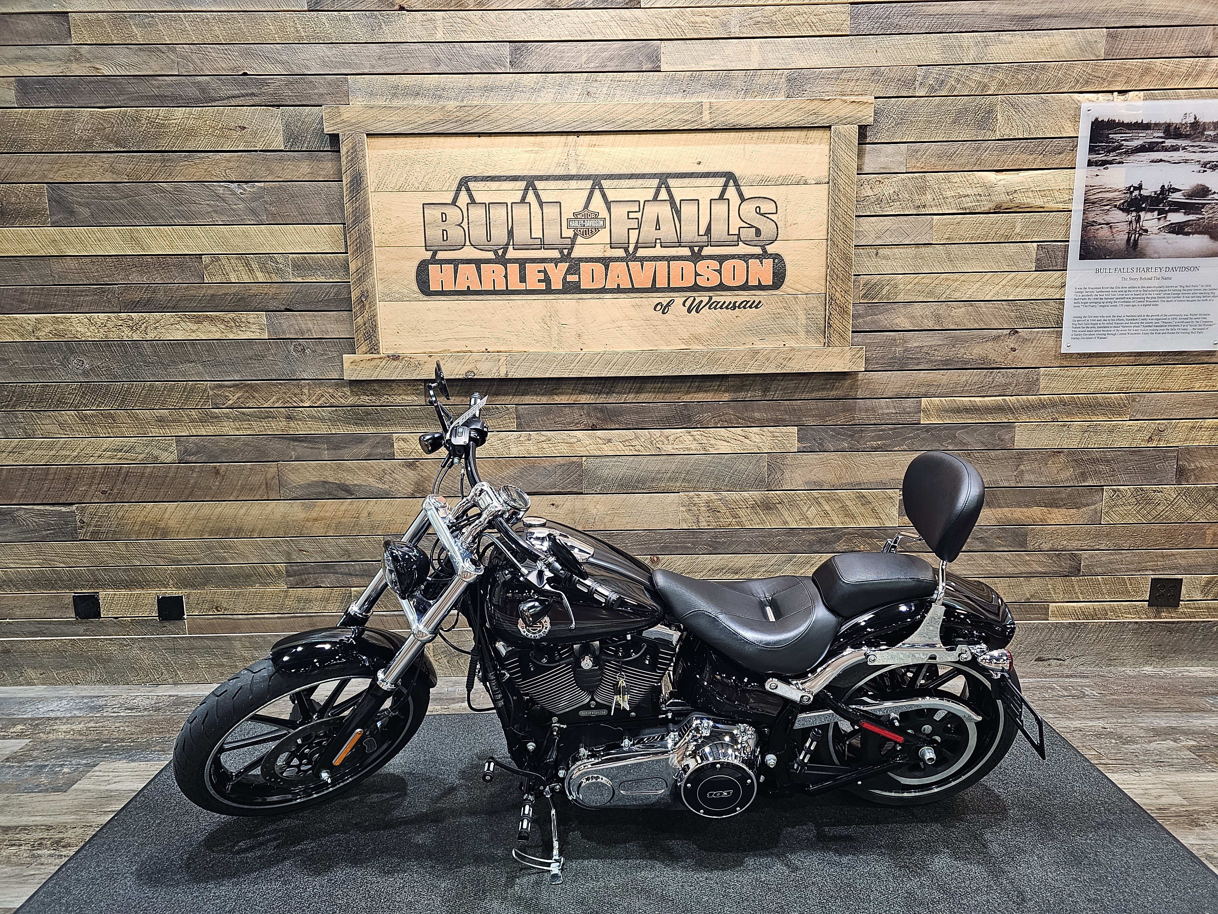 2015 Harley-Davidson Softail Breakout at Bull Falls Harley-Davidson