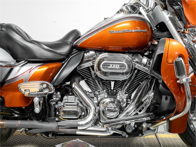 2014 Harley-Davidson Electra Glide CVO Limited at Friendly Powersports Slidell