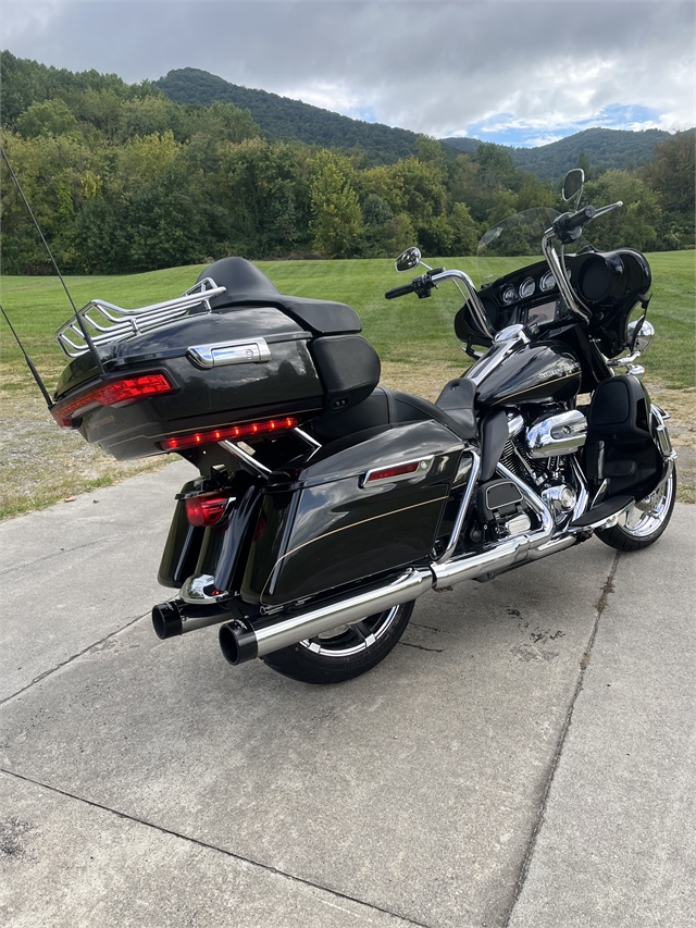 2017 Harley-Davidson Electra Glide Ultra Limited at Harley-Davidson of Asheville